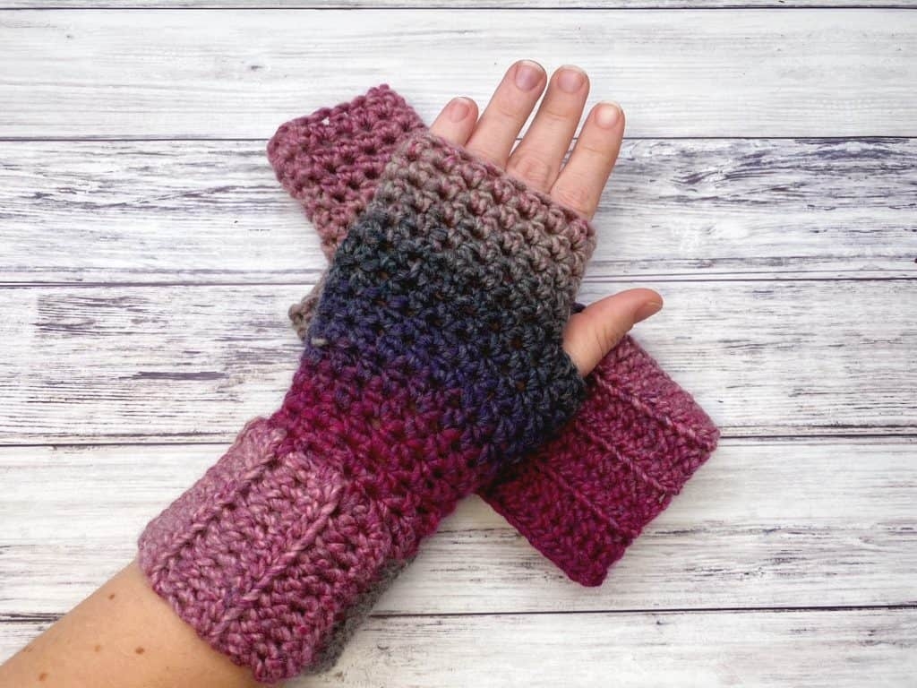 25 Cute And Cozy Crochet Fingerless Gloves Love Life Yarn 