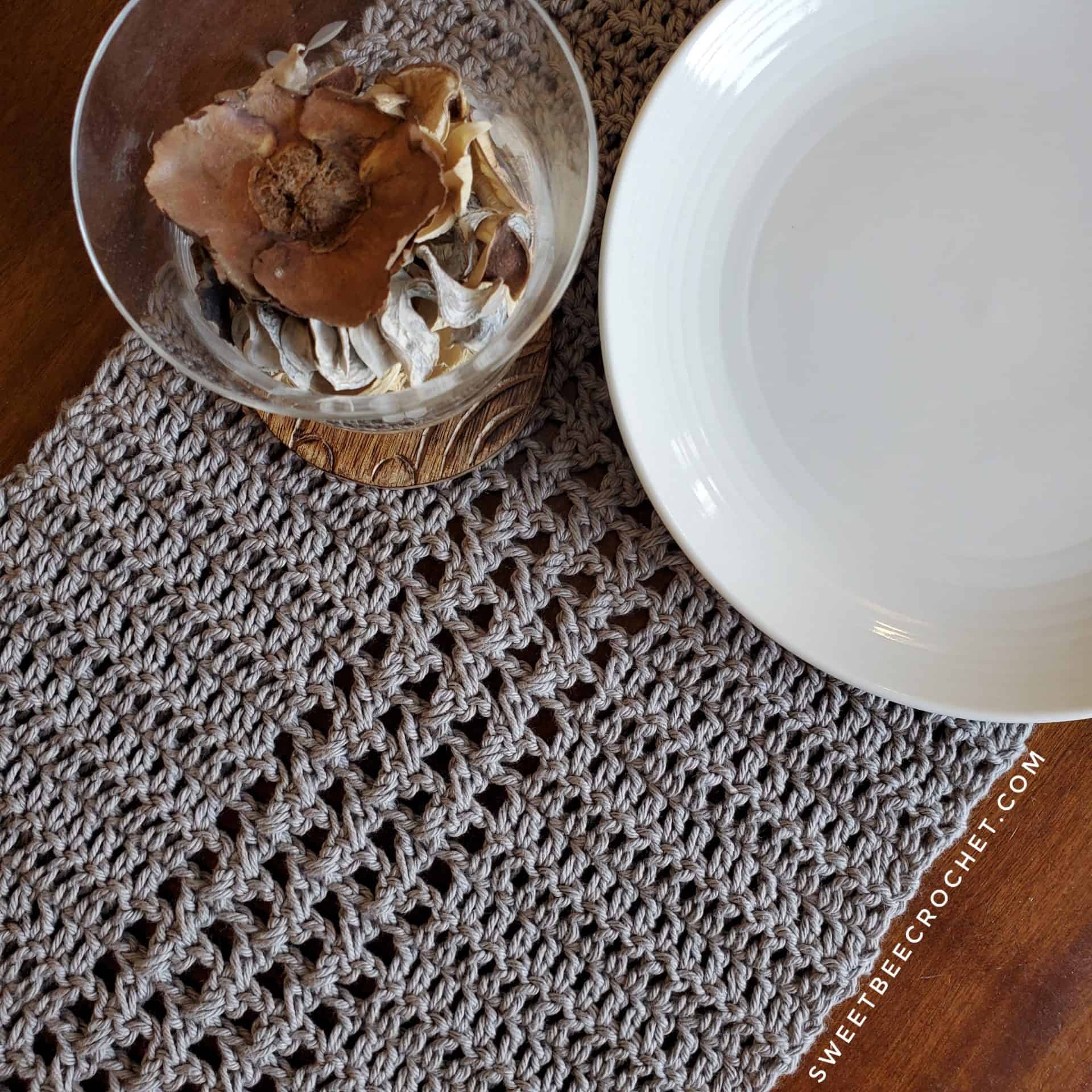 25 Free Crochet Table Runner Patterns Ned Mimi