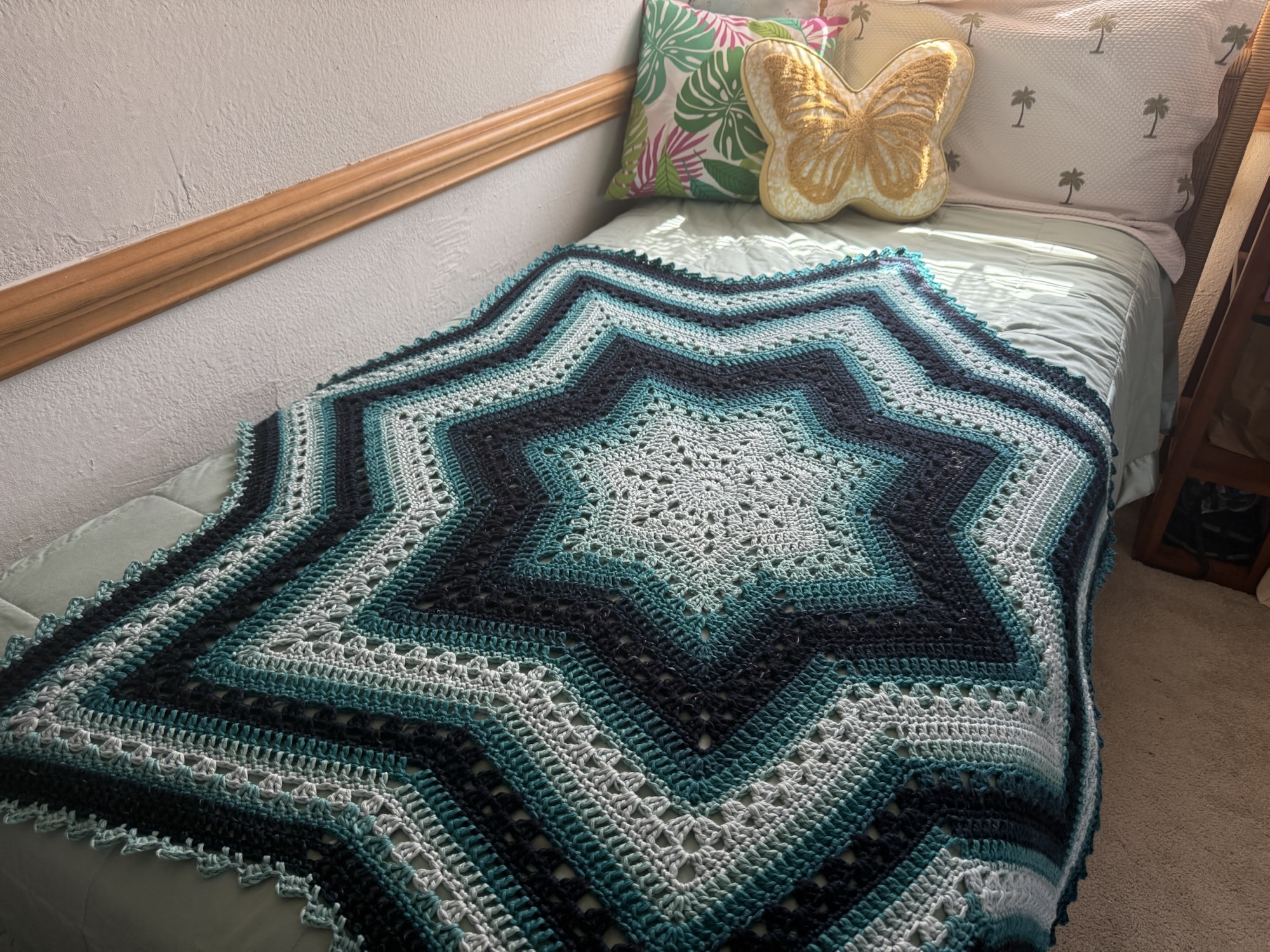 6 day star blanket pattern