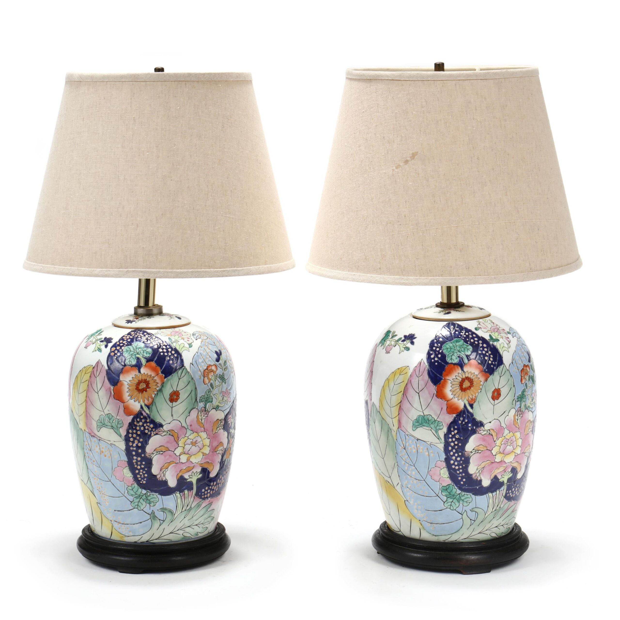 A Pair Of Chinese Export Style Tobacco Leaf Table Lamps Lot 2008 August Estate AuctionAug 15 2024 9 00am 