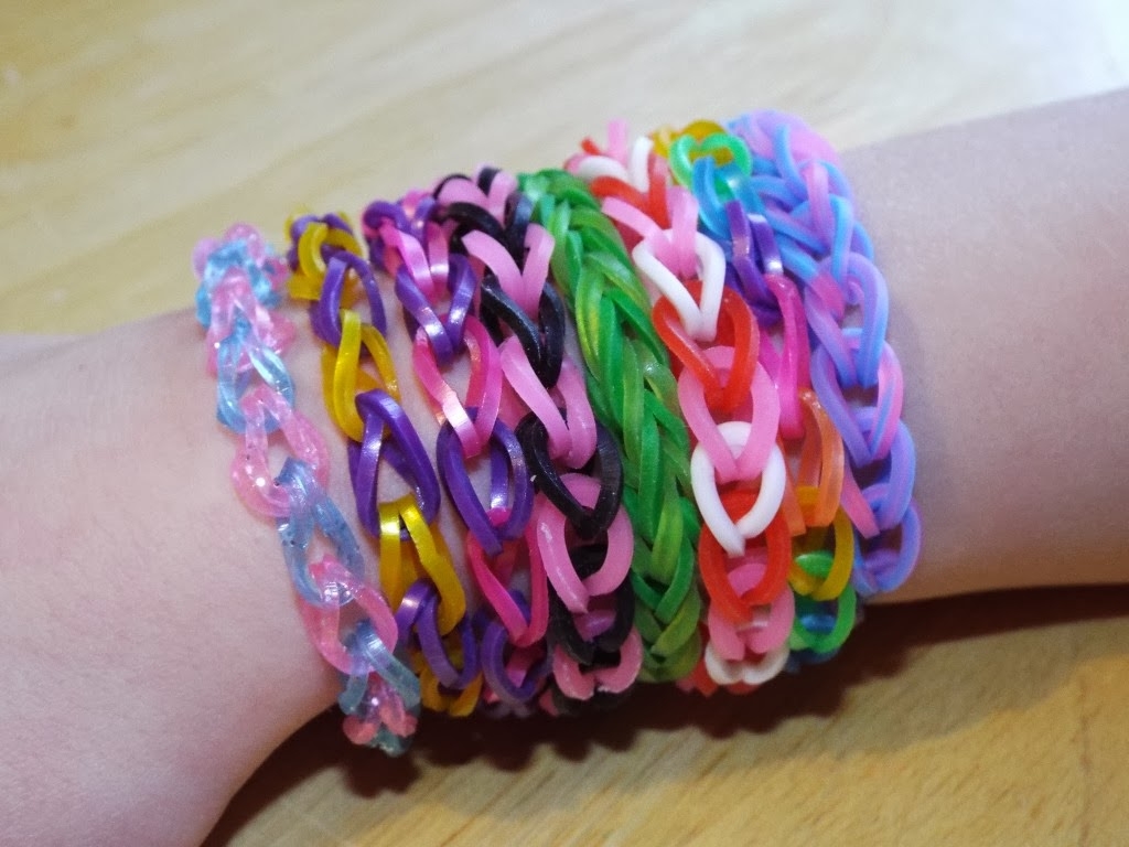 Clever Crafty Cookin Mama Beginning Loom Bracelet Tutorial Simple Hook And Fingers Method