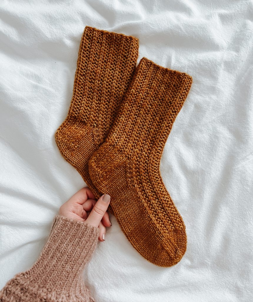 Cozy Coffee Bean Socks Free Knitting Pattern Kneedles Life