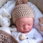 Easy Crochet Baby Hat A Free Pattern Maisie And Ruth