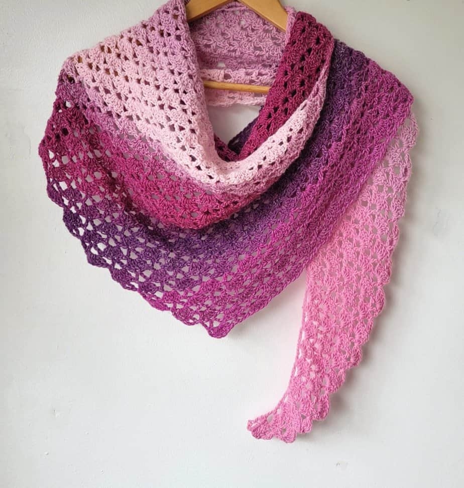 Easy Crochet Shawlette With DK Yarn Free Pattern Annie Design Crochet Easy Crochet Shawlette With DK Yarn Free Pattern Annie Design Crochet