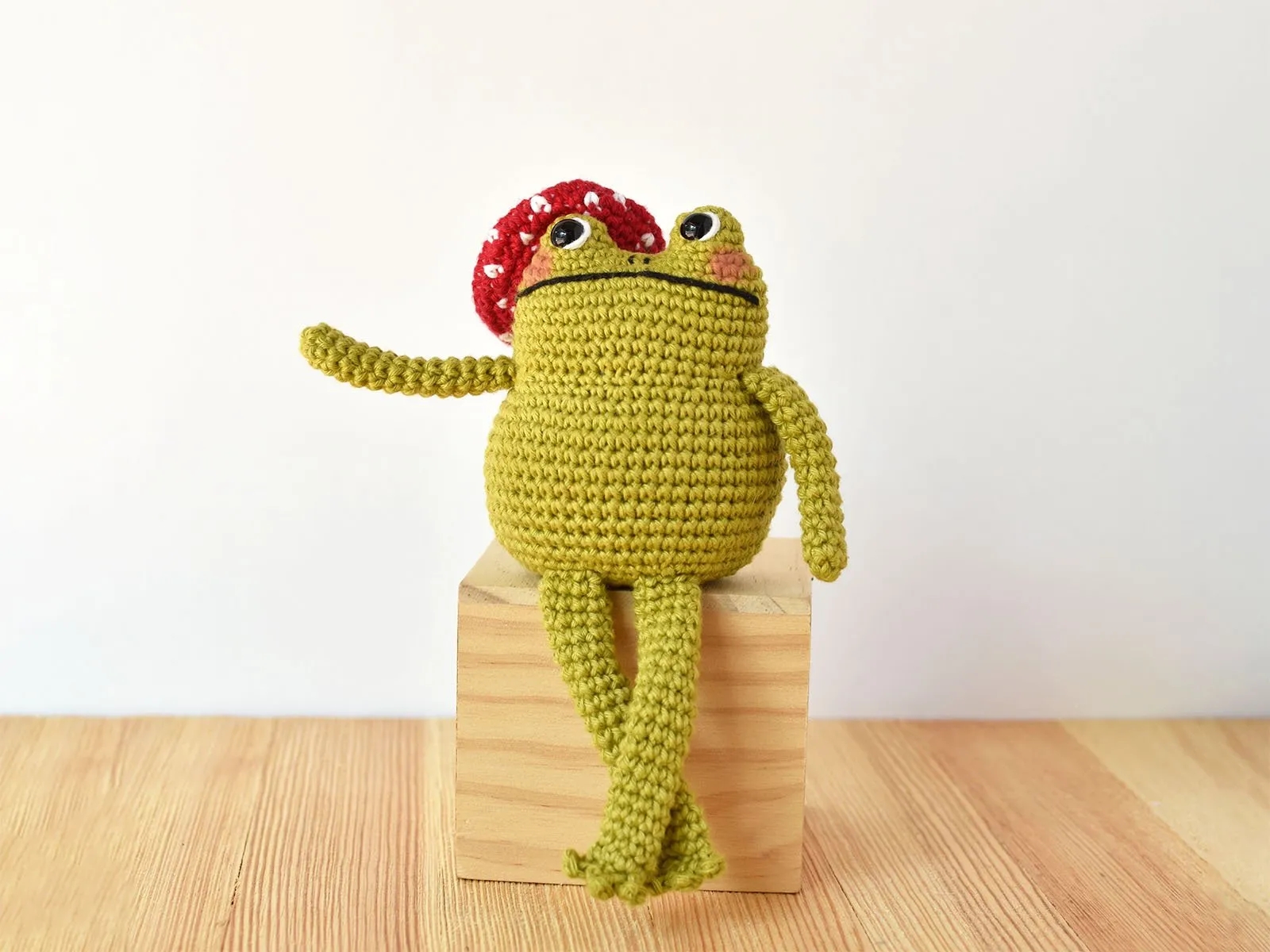 Fancy Frog Amigurumi Crochet Pattern Tiny Curl Crochet Fancy Frog Amigurumi Crochet Pattern Tiny Curl Crochet