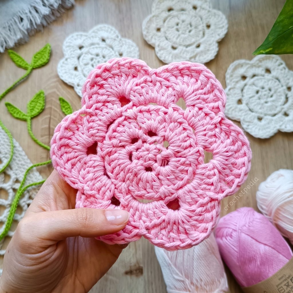 Free Crochet Flower Coaster Pattern Easy Video Tutorial Free Crochet Flower Coaster Pattern Easy Video Tutorial