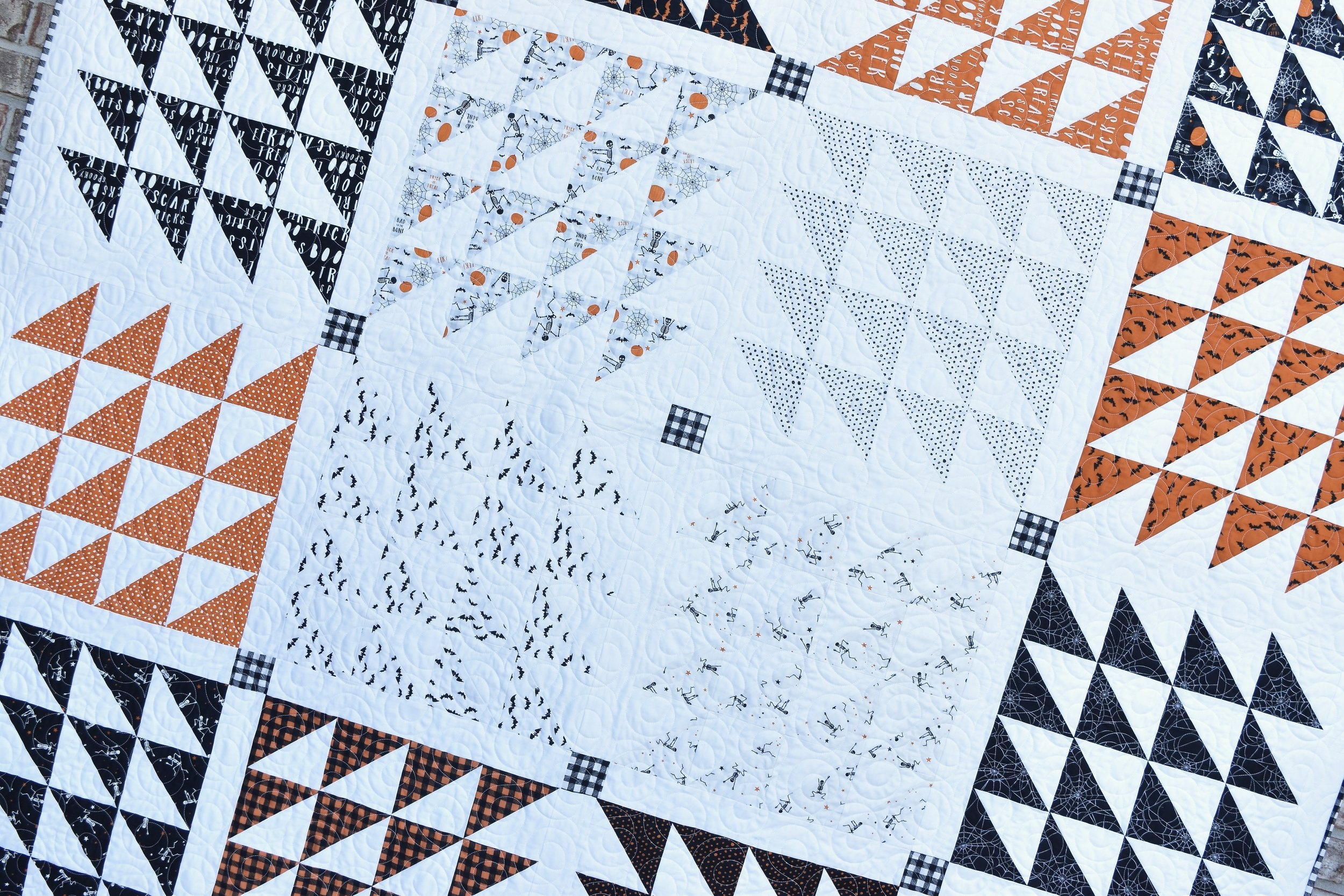 Glow Up a Fat Quarter Quilt Pattern Material Girl Quilts Glow Up a Fat Quarter Quilt Pattern Material Girl Quilts