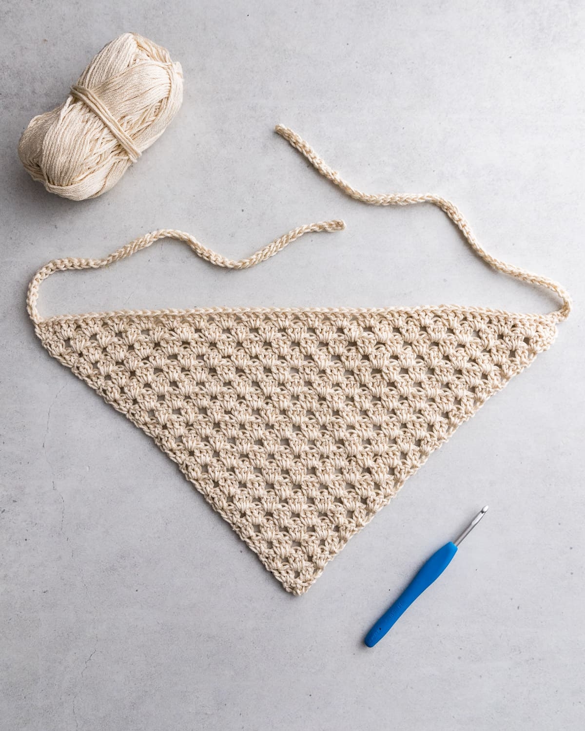 How To Crochet A Bandana Free Easy Pattern Sarah Maker How To Crochet A Bandana Free Easy Pattern Sarah Maker