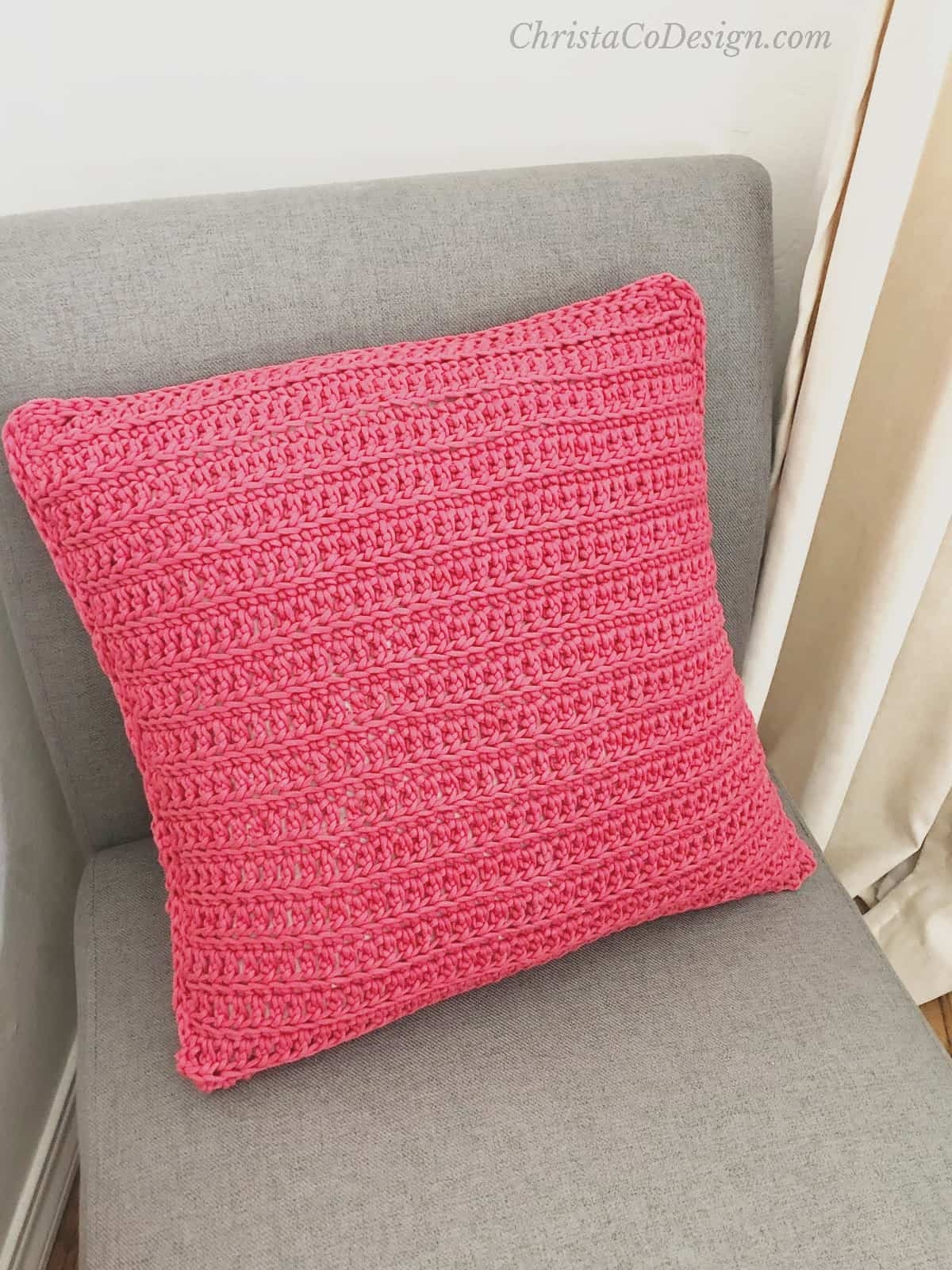 How To Crochet An Envelope Pillow Pattern The Piazza Pillow ChristaCoDesign How To Crochet An Envelope Pillow Pattern The Piazza Pillow ChristaCoDesign