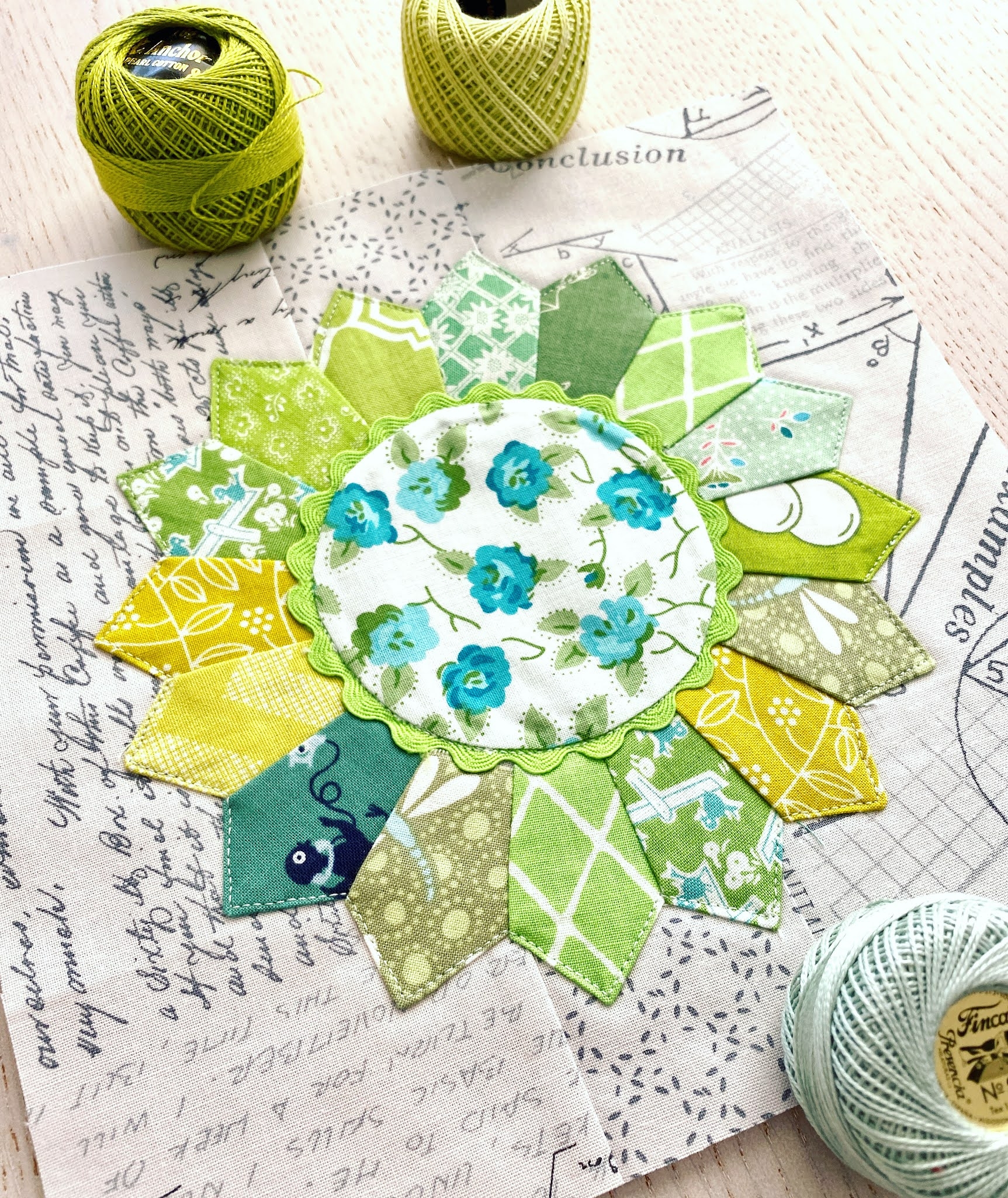 Making Scrappy Dresden Plates Samelia s Mum