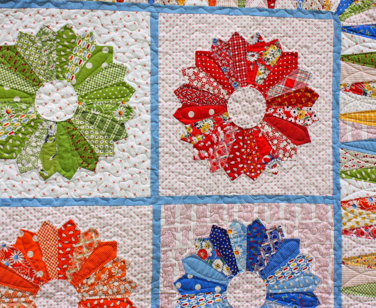 Monochromatic Dresden Quilt