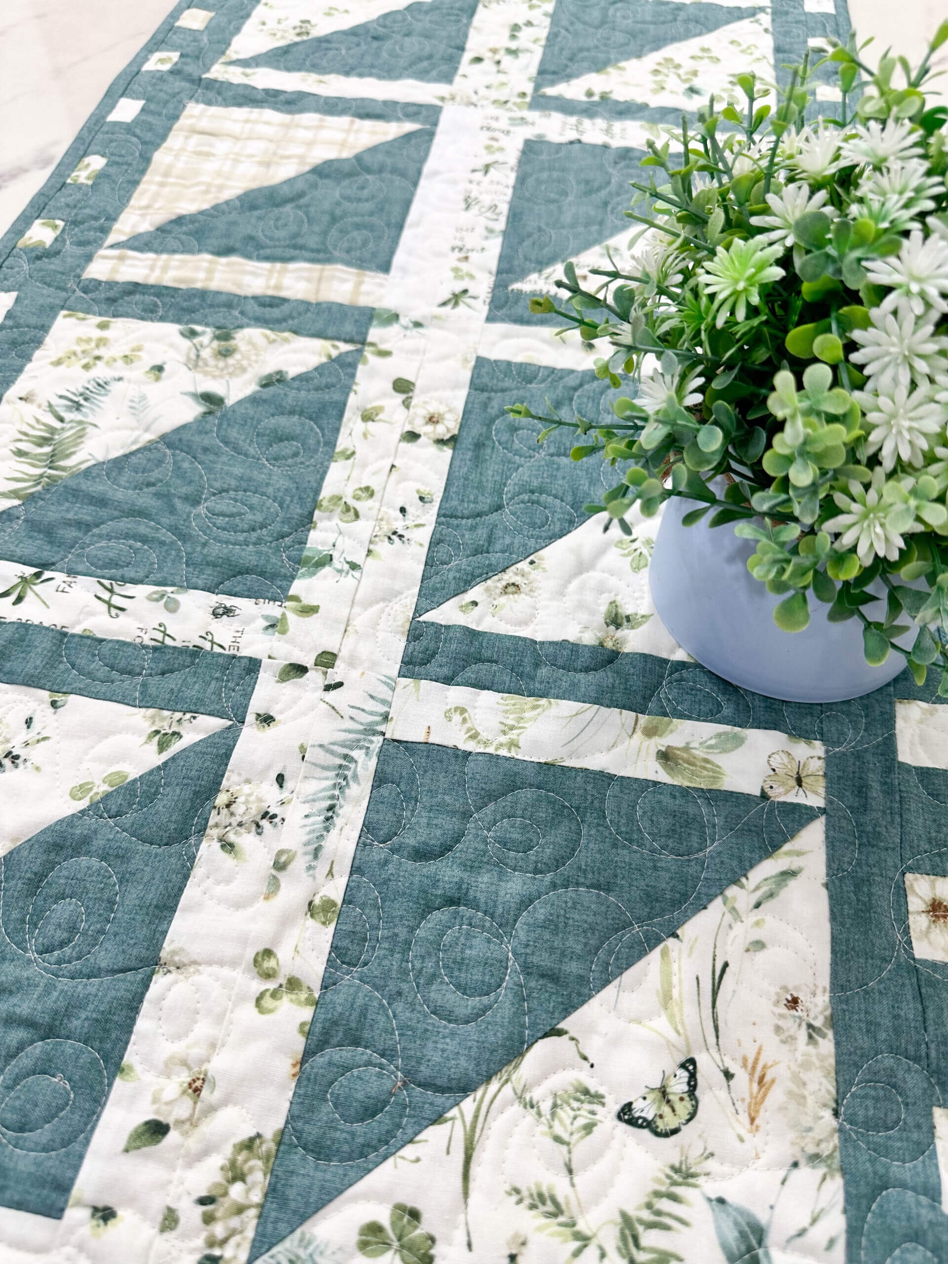 Quilted Table Runner Green Fields Magic Carpet The Little Mushroom Cap A Quilting Blog Quilted Table Runner Green Fields Magic Carpet The Little Mushroom Cap A Quilting Blog