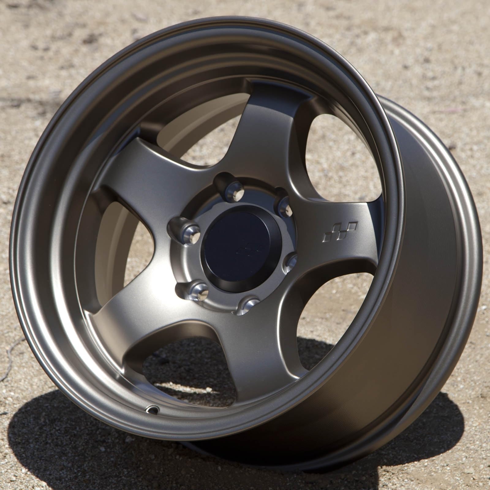 6x139.7 bolt pattern