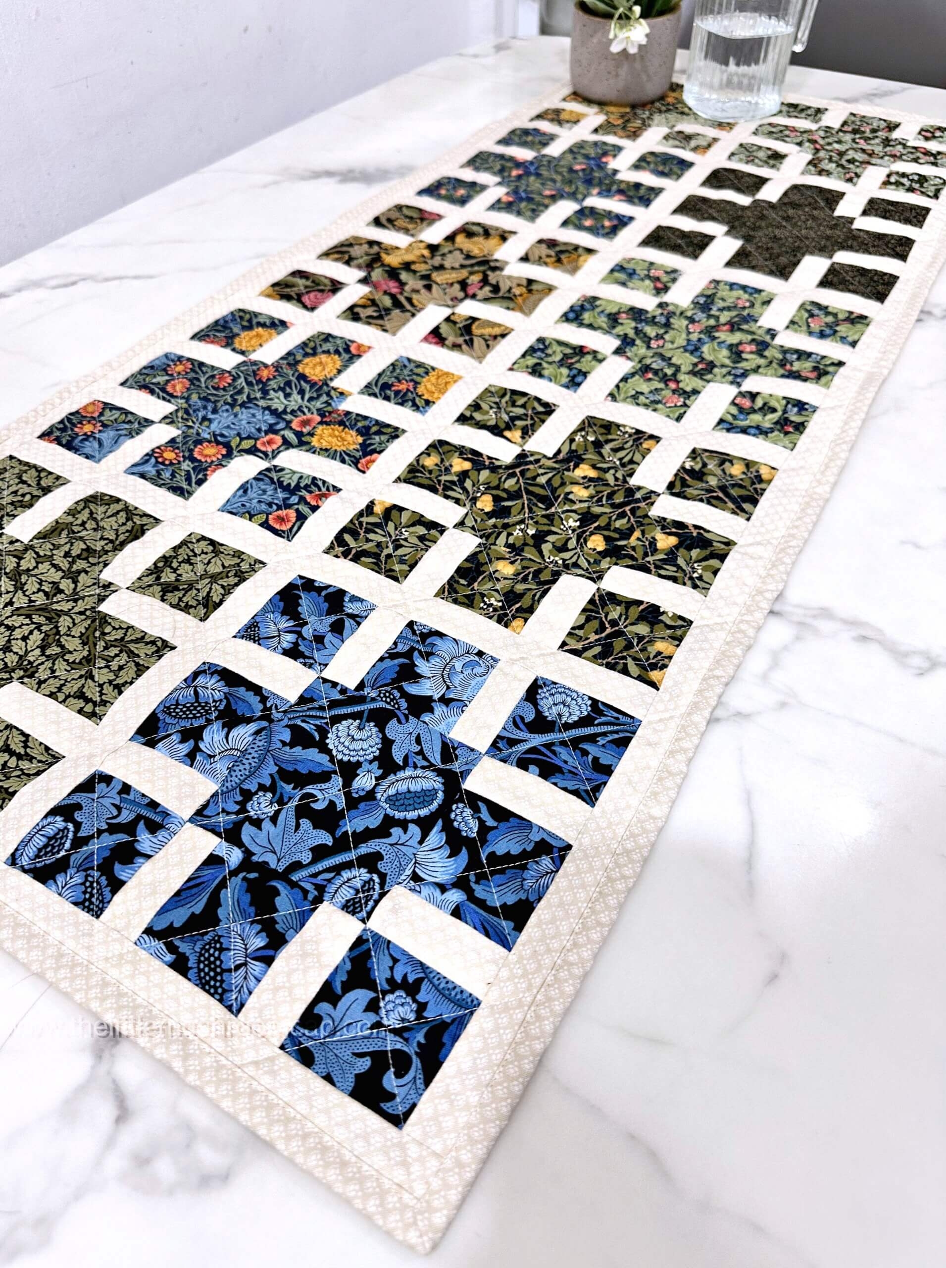 Tabletastic Layer Cake Table Runner Finish The Little Mushroom Cap A Quilting Blog Tabletastic Layer Cake Table Runner Finish The Little Mushroom Cap A Quilting Blog