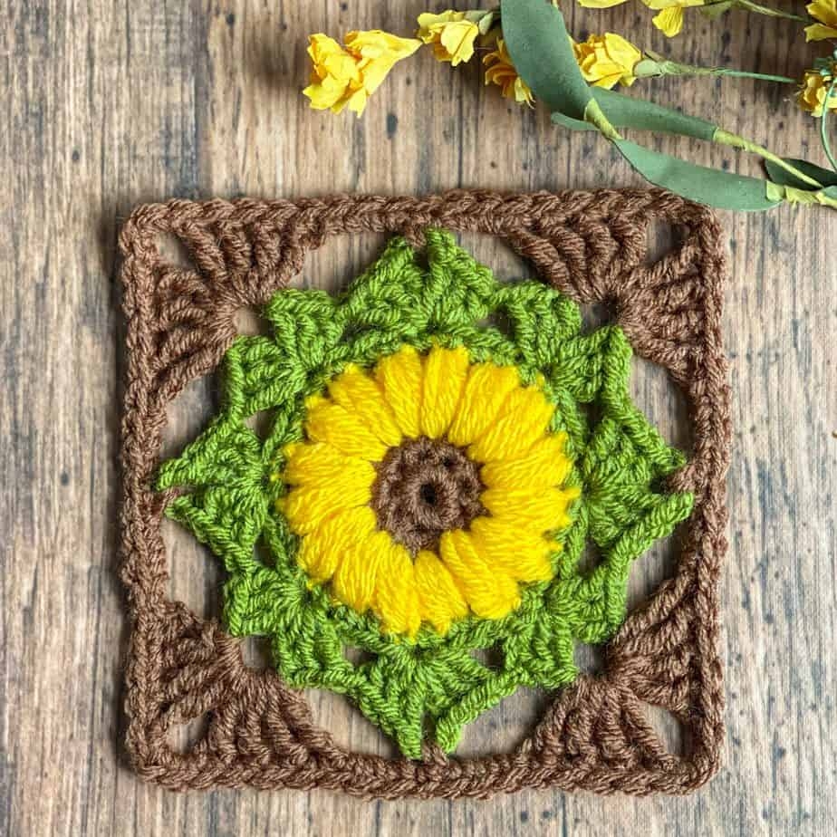 The Sunflower Granny Square A Free Crochet Pattern The Sunflower Granny Square A Free Crochet Pattern