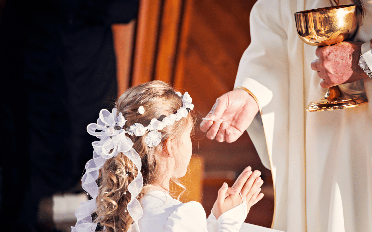 5 Reasons Why The Holy Communion Is So Important Books4Memories 5 Reasons Why The Holy Communion Is So Important Books4Memories