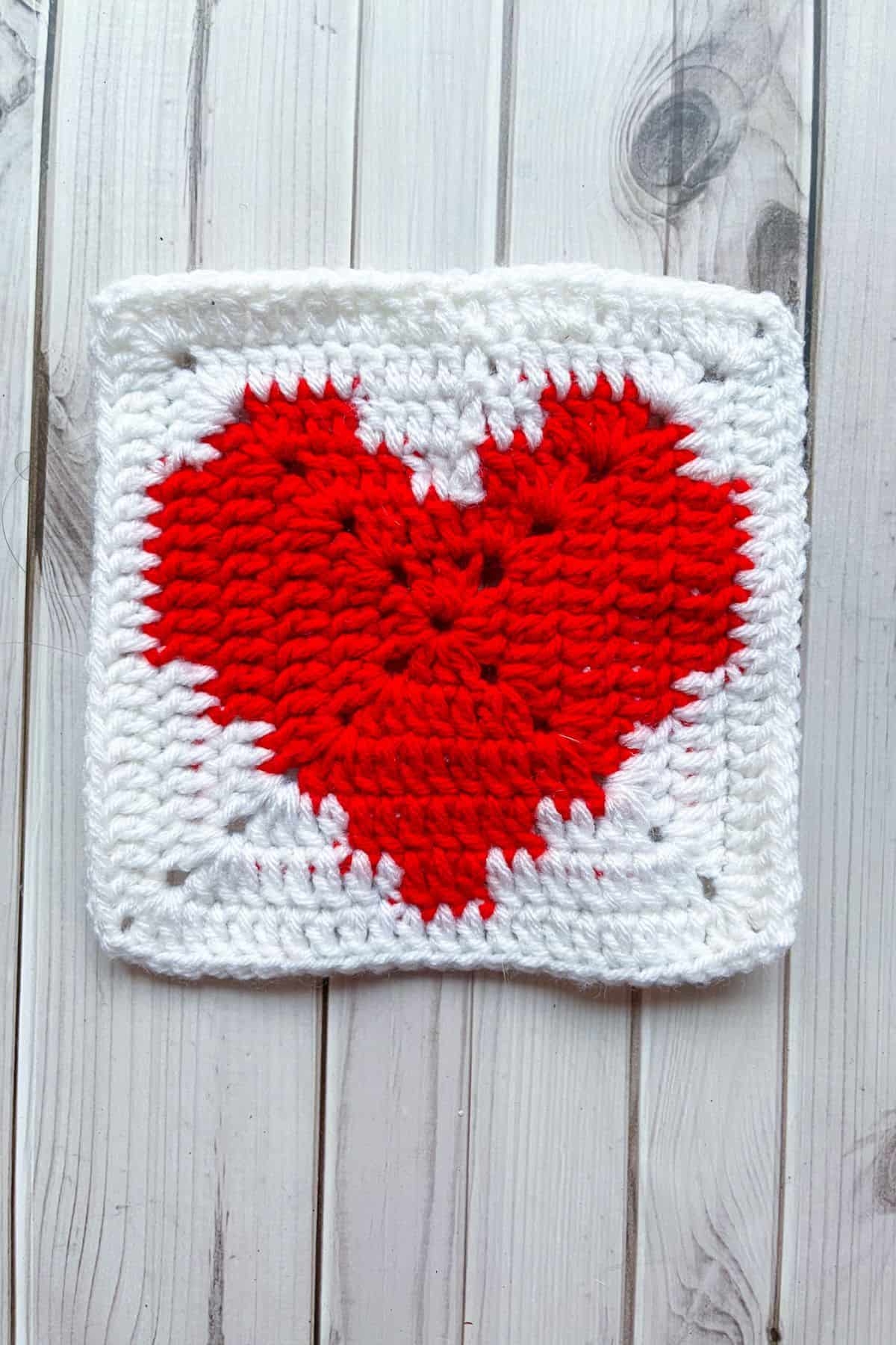 Crochet Heart Granny Square Pattern Thecaffeinatedsnail