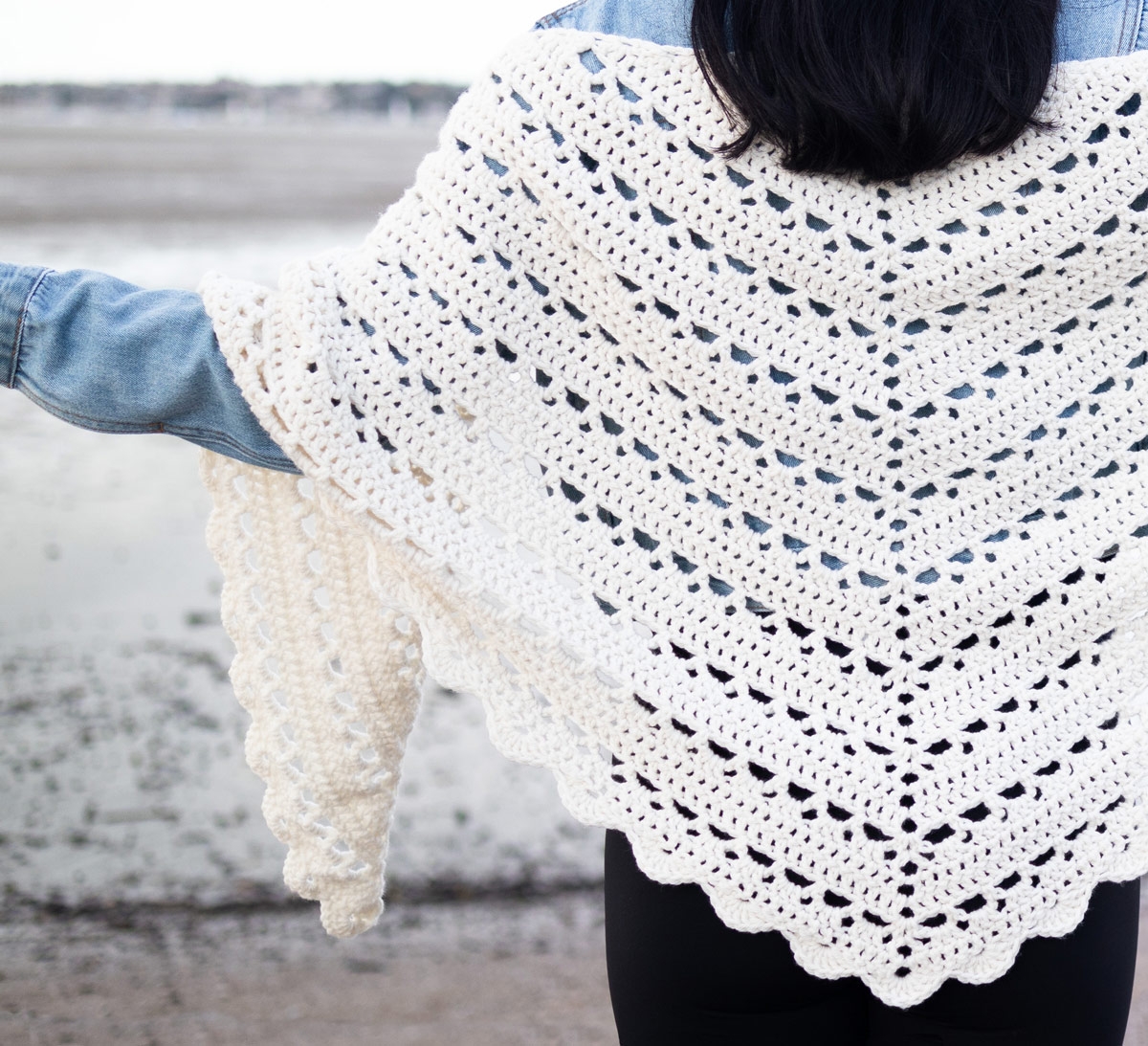Easy Scallop Wrap For Any Season Free Pattern Video For The Frills